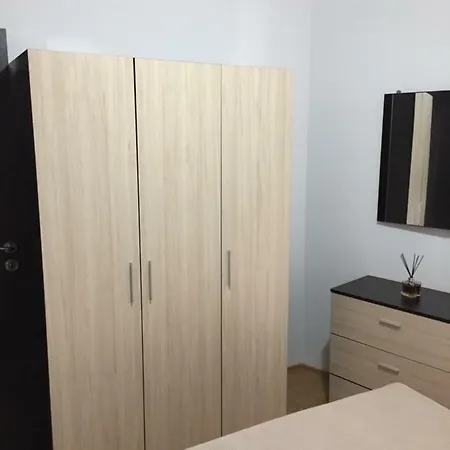калабрия Апартамент *